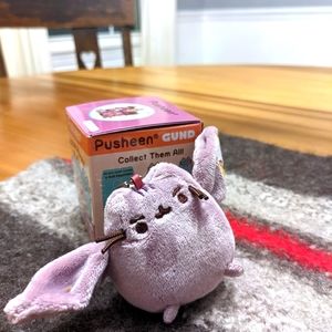 Pusheen purple and orange Bat keychain.